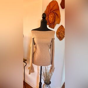 NWOT New York & Company Off-the-Shoulder Knit Sweater in Gold Metallic Size XL